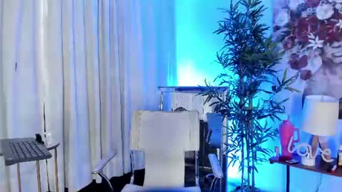 massielhot online show from June 2026 06:51:01 PM