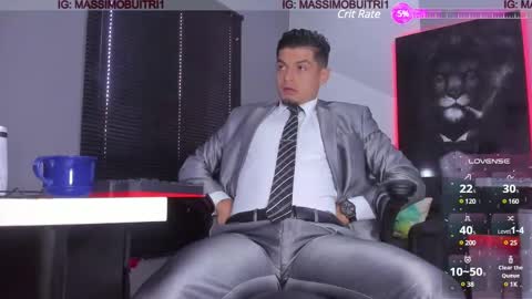 Snapshot of massimo_g chatting on December 2024 01:36:02 PM I am Massimo online show from December 2024 01:36:02 PM
