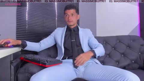 I am Massimo online show from April 2026 01:42:02 PM