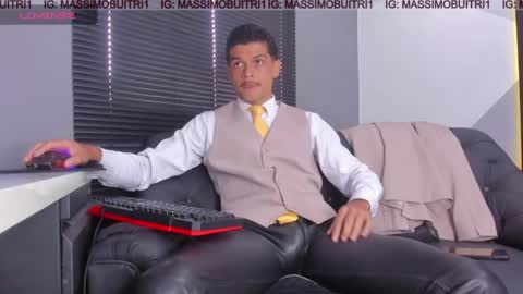 I am Massimo online show from April 2026 02:32:01 PM
