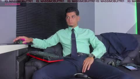 I am Massimo online show from June 2026 12:22:02 AM