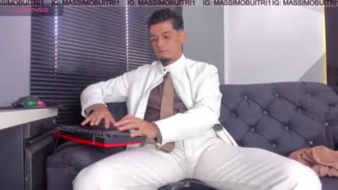 I am Massimo online show from June 2026 01:09:02 PM