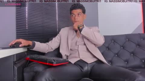 I am Massimo online show from June 2026 02:43:01 PM