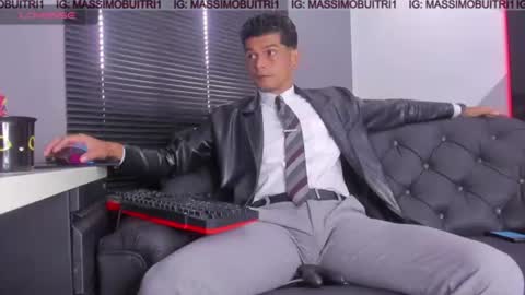I am Massimo online show from June 2026 01:42:02 PM