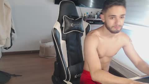 Massimo Santino online show from April 2026 03:15:01 PM