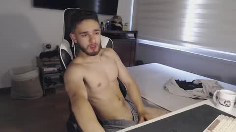 Massimo Santino online show from April 2026 09:49:02 PM