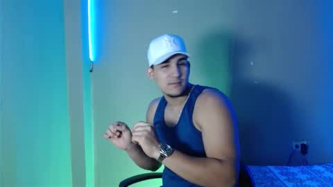 massimo_vidal online show from November 2025 02:38:01 PM