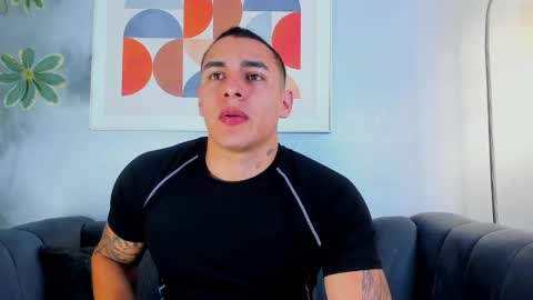 Snapshot of massimocontie_ chatting on October 2025 11:00:01 AM Massimo Contie online show from October 2025 11:00:01 AM