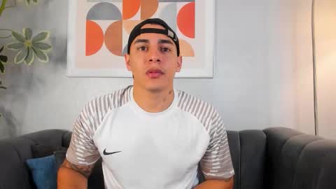 Snapshot of massimocontie_ chatting on November 2025 11:01:02 AM Massimo Contie online show from November 2025 11:01:02 AM