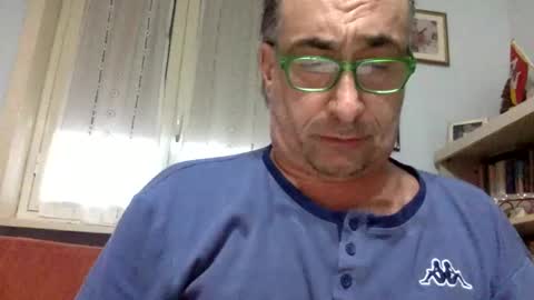 Snapshot of massimoxgiulia chatting on December 2024 06:14:01 AM massimoxgiulia online show from December 2024 06:14:01 AM
