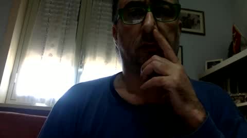 Snapshot of massimoxgiulia chatting on December 2024 09:17:02 AM massimoxgiulia online show from December 2024 09:17:02 AM