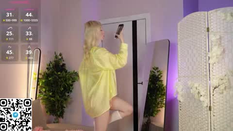 Maya online show from September 2025 04:29:01 AM