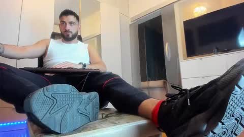 Snapshot of master9four chatting on October 2025 07:37:01 PM Matthew online show from October 2025 07:37:01 PM