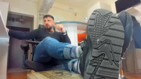 Snapshot of master9four chatting on November 2025 08:30:01 PM Matthew online show from November 2025 08:30:01 PM