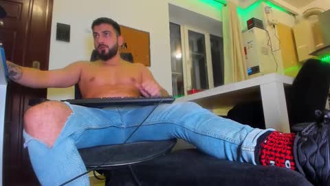 Snapshot of master9four chatting on November 2025 10:20:02 PM Matthew online show from November 2025 10:20:02 PM