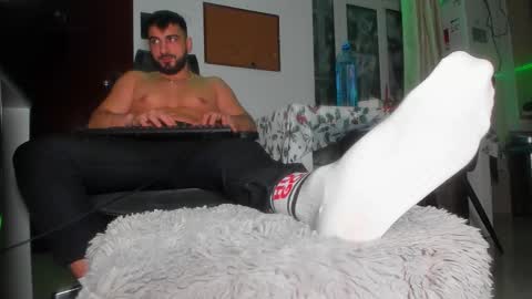 Snapshot of master9four chatting on December 2025 03:01:02 AM Matthew online show from December 2025 03:01:02 AM