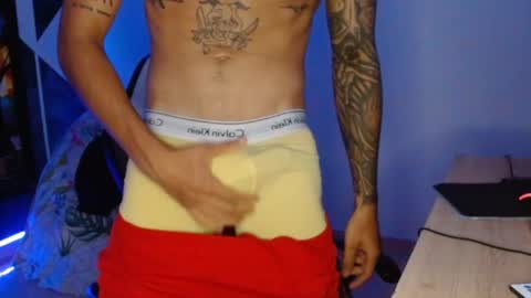 Snapshot of master_black777 chatting on November 2025 04:51:01 PM master_black777 online show from November 2025 04:51:01 PM