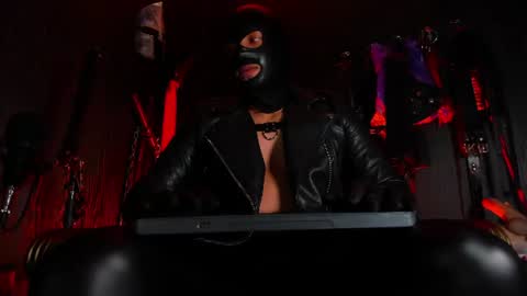 Master connor online show from July 2026 01:06:02 PM