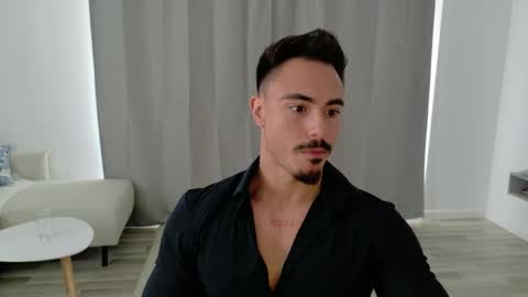 Snapshot of master_lukass chatting on May 2026 12:23:01 PM master_lukass online show from May 2026 12:23:01 PM
