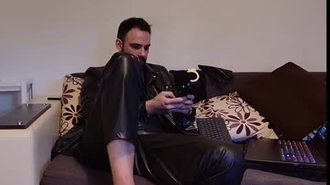 Snapshot of master_roberto333 chatting on January 2025 02:39:01 PM SIR online show from January 2025 02:39:01 PM