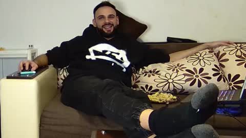 Snapshot of master_roberto333 chatting on January 2025 04:41:01 PM SIR online show from January 2025 04:41:01 PM