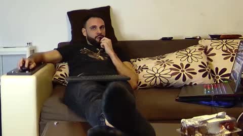 Snapshot of master_roberto333 chatting on January 2025 12:28:01 AM SIR online show from January 2025 12:28:01 AM