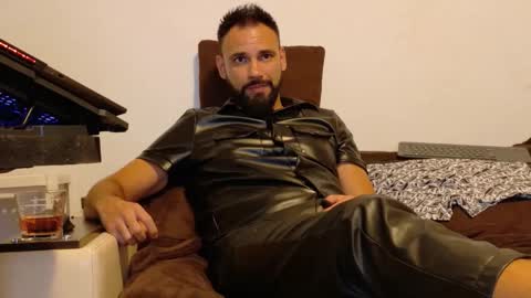Snapshot of master_roberto333 chatting on September 2025 07:02:02 PM SIR online show from September 2025 07:02:02 PM