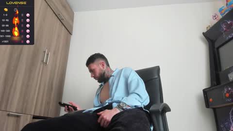 Snapshot of master_steven_01 chatting on February 2026 04:24:02 PM steven online show from February 2026 04:24:02 PM