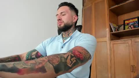 Snapshot of master_steven_01 chatting on April 2026 03:10:02 PM steven online show from April 2026 03:10:02 PM