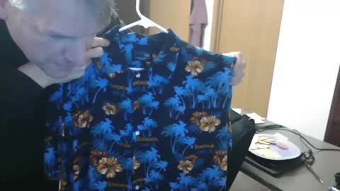 Snapshot of master_thorn chatting on January 2025 12:41:01 AM Master Thorn online show from January 2025 12:41:01 AM