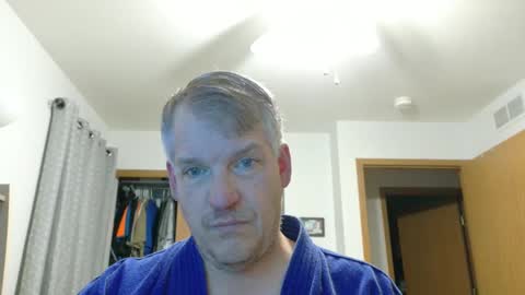 Snapshot of master_thorn chatting on March 2025 04:15:02 AM Master Thorn online show from March 2025 04:15:02 AM