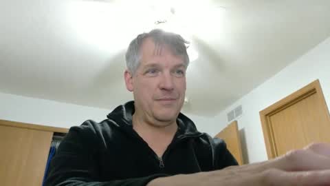 Snapshot of master_thorn chatting on March 2025 02:32:01 AM Master Thorn online show from March 2025 02:32:01 AM