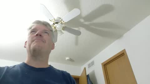 Snapshot of master_thorn chatting on September 2025 02:11:02 AM Master Thorn online show from September 2025 02:11:02 AM