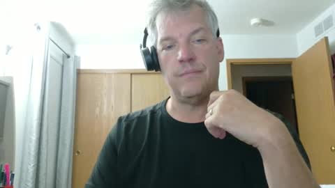 Snapshot of master_thorn chatting on September 2025 01:38:02 AM Master Thorn online show from September 2025 01:38:02 AM