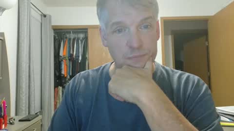 Snapshot of master_thorn chatting on September 2025 02:06:02 AM Master Thorn online show from September 2025 02:06:02 AM