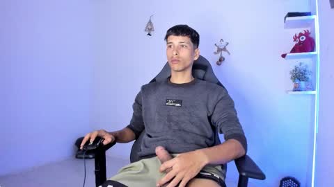 Snapshot of masteralda09 chatting on March 2026 12:53:02 PM Alpha junior online show from March 2026 12:53:02 PM