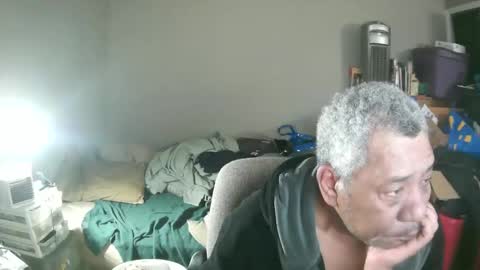 mastercontroller65 online show from February 2025 10:41:01 AM