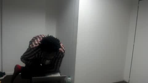 Masterdomfuck online show from October 2025 10:01:01 PM