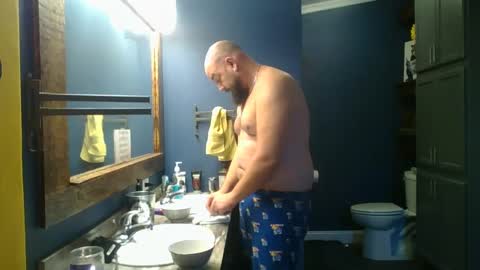Snapshot of masterdurt chatting on January 2025 03:30:02 PM The Big Duurty online show from January 2025 03:30:02 PM