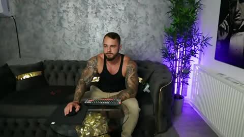 Snapshot of masterkingmuscle chatting on May 2026 08:39:01 PM masterkingmuscle online show from May 2026 08:39:01 PM