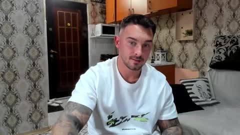 Jon online show from September 2025 08:02:01 PM