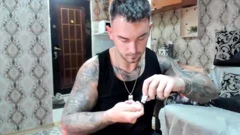 Jon online show from October 2025 08:29:02 PM