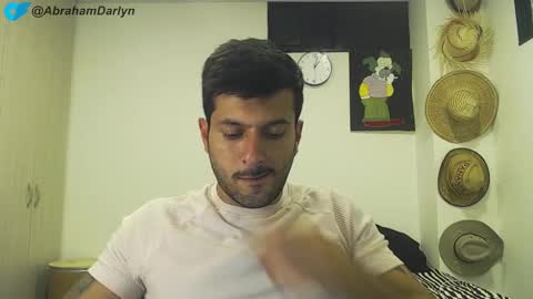 Snapshot of masterofinfatuation chatting on March 2025 06:21:02 AM online show from March 2025 06:21:02 AM