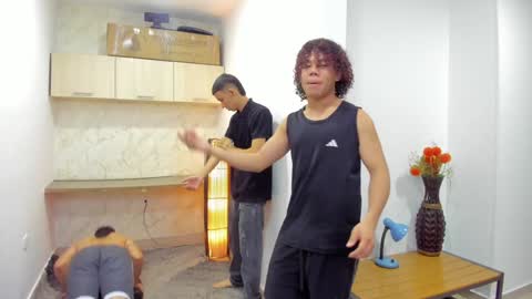 Snapshot of masters_sexx chatting on January 2025 11:32:02 AM Team Cris Darwin- Fernando- Stiven- David online show from January 2025 11:32:02 AM