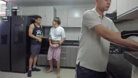 Snapshot of masters_sexx chatting on February 2025 11:29:02 AM Team Cris Darwin- Fernando- Stiven- David online show from February 2025 11:29:02 AM