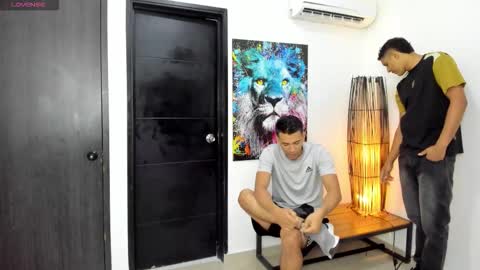 Snapshot of masters_sexx chatting on September 2025 11:21:01 AM Team Cris Darwin- Fernando- Stiven- David online show from September 2025 11:21:01 AM