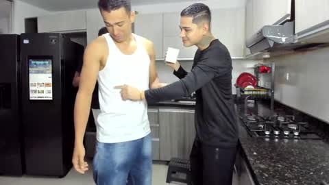 Snapshot of masters_sexx chatting on September 2025 11:22:02 AM Team Cris Darwin- Fernando- Stiven- David online show from September 2025 11:22:02 AM