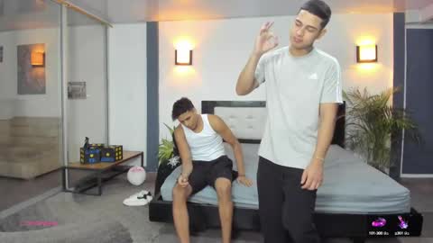 Snapshot of masters_sexx chatting on September 2025 11:26:01 AM Team Cris Darwin- Fernando- Stiven- David online show from September 2025 11:26:01 AM