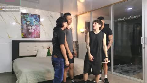 Team Cris Darwin- Fernando- Stiven- David online show from April 2026 11:23:02 AM