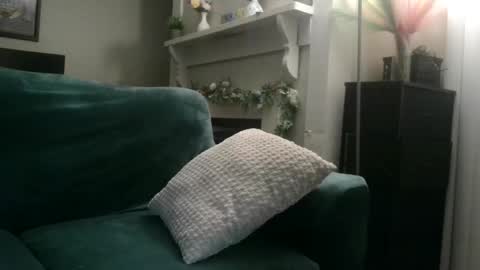 alex online show from March 2026 09:37:01 AM